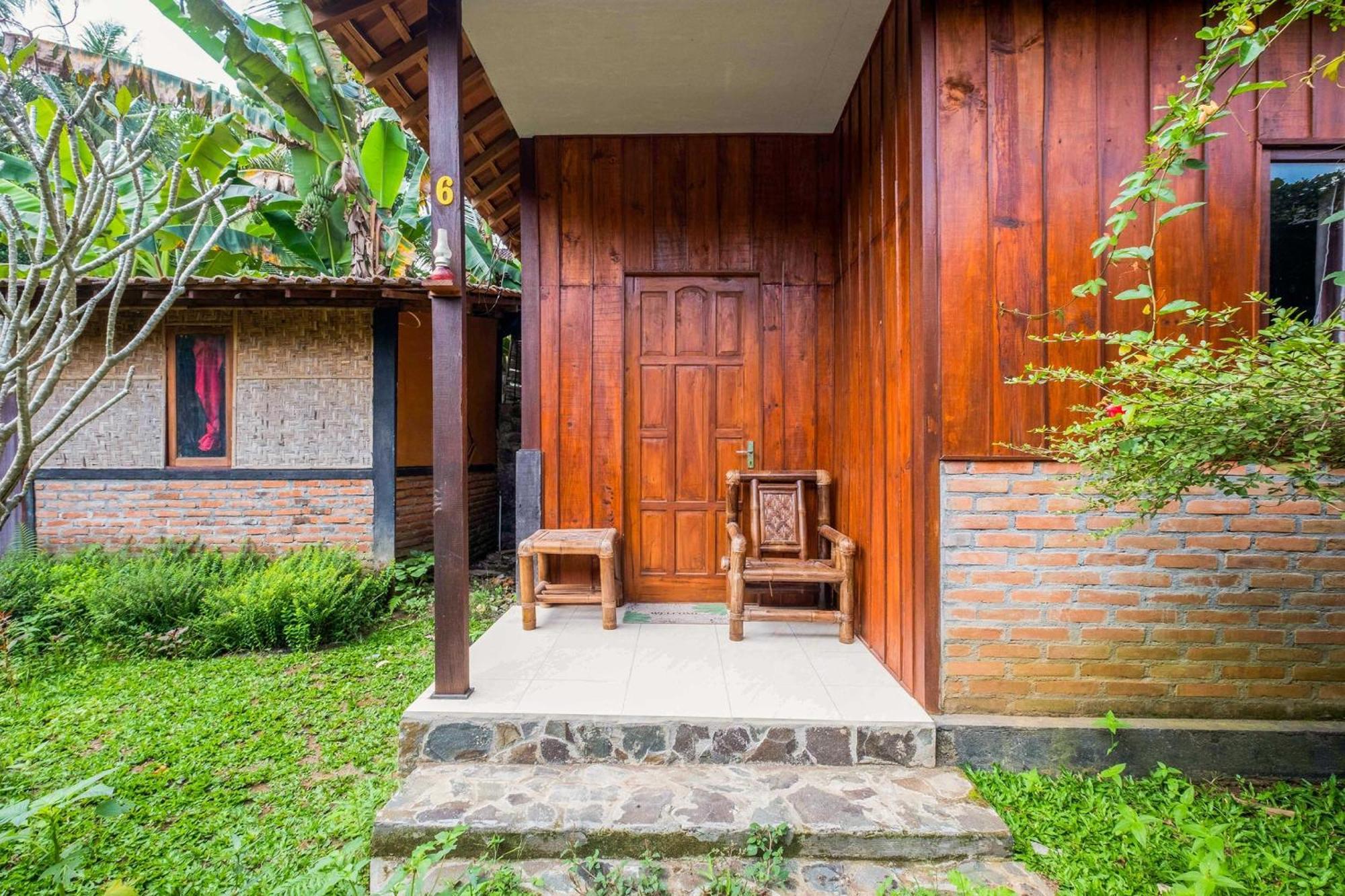 Oyo 3562 Pondok Inspirasi Minggir Klangkapang Luaran gambar